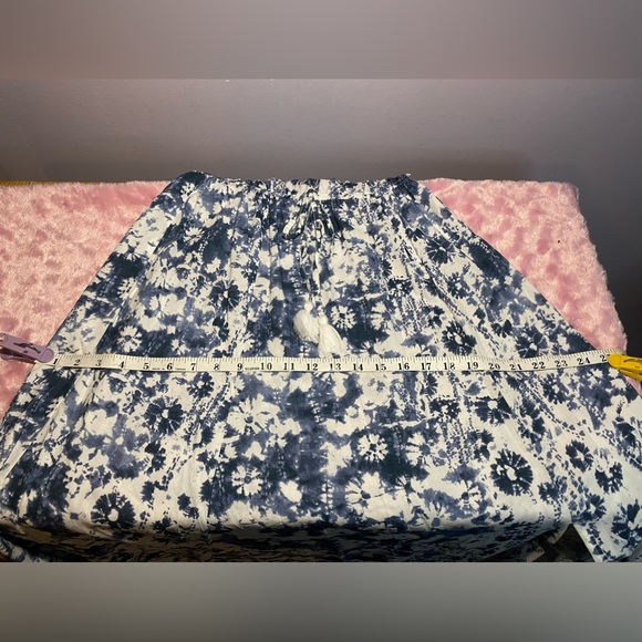 Japna Off-Shoulder Maxi Dress - Picture 12 of 13